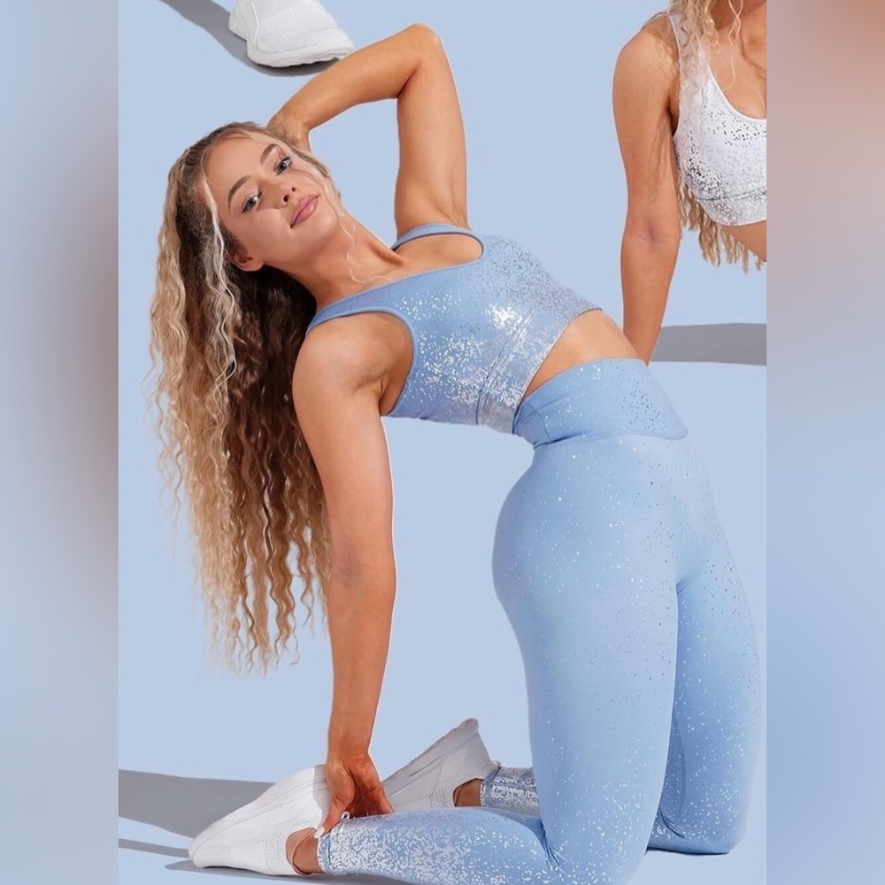 Buffbunny - Sugar rush collection Maraschino Sports Bra